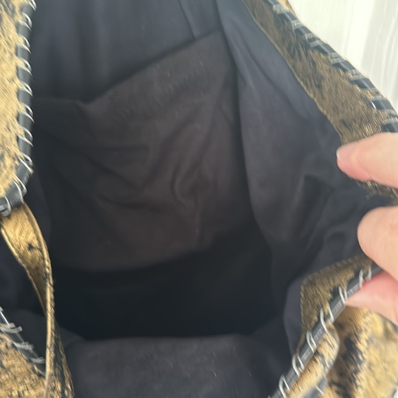 Leather purse by Moochi - Picture 7 of 10